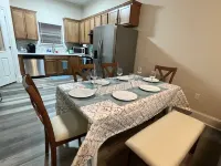 Peachy Beach House - Unit A - Close to beach, game Room, Putting Green, & more!