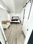 Modern Mid-Century Cabin, on the Beach with Views of the San Juan Islands! - 4-Star