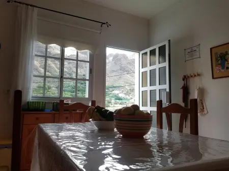 Camino Tamadaba houses (low house)