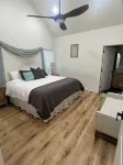 Forget your worries in this spacious and serene space.