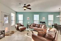 Family & Pet Friendly house close to Lake Georgetown-Sleeps 10 Các khách sạn ở Georgetown