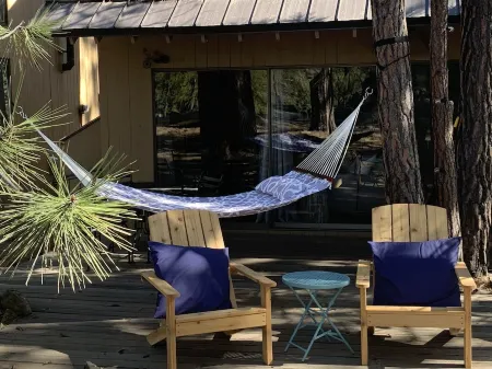 Fall Promotion- Stay the Weekend Get 1 Night Free 2 Bed 2 Bath + Loft 6 Sharc