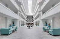 Beachfront Condo with King Beds, Pool, Hot Tub, Baby Gear & Beach Chair Setup!