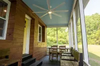 Farmhouse 1903 Renovated w Pond and Stream on Kittatiny Park