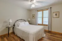 The Lake Haven Cottage on Lake Murray