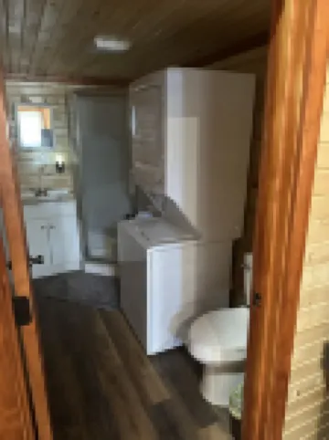 Tan cabin close to University of Central Missouri and Whiteman AF Base