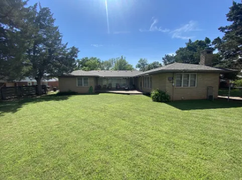 12th Green at Duncan Golf Club and Tennis Club