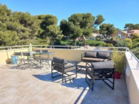 Superbe T2 Neuf à Carry le Rouet Avec Toit Terrasse Privatif