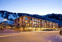 "6 Million Condo North of Nell  3Bed, 2Bath at Gondola ski in/ski out w parking"