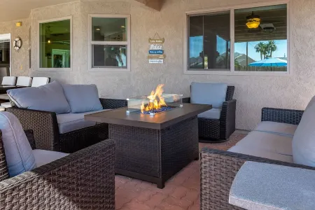 Havasu Gateway Minutes to the New Riviera Marina