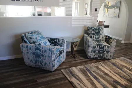 Fun Family Home Отели рядом с достопримечательностью «Парк Ротари Понд»