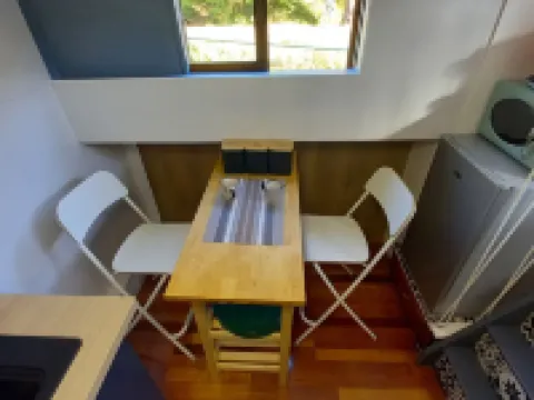 Independent apartment on barge with terrace near the city center