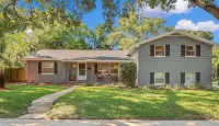 The Centralized Haven 3 bedroom home restaurants, attractions & fun minutes away - 3-Star