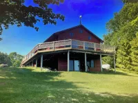 Byers Lake Lodge - centrally located in the beautiful Upper Peninsula.