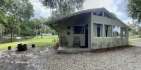 St. Johns River Cabin (Pet Friendly)