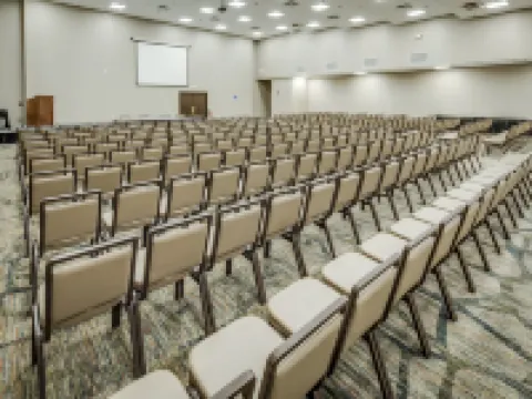 Doubletree by Hilton Huntington Hotels in Cabell County
