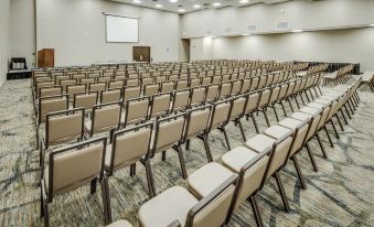 Doubletree by Hilton Huntington