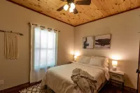Beautiful Secluded Cabin near Boone