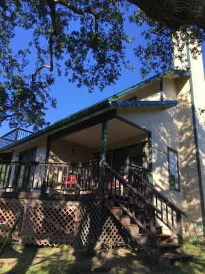 Peaceful, rural Vista Haus