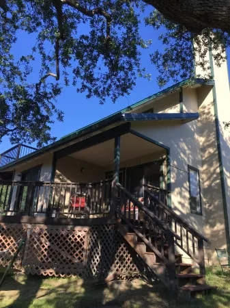 Peaceful, rural Vista Haus