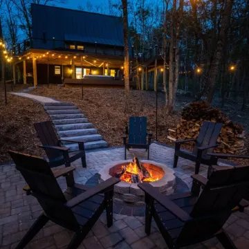 1 mile to Bryce Resort l 4 BR l Hot Tub l Fire Pit l Game Room
