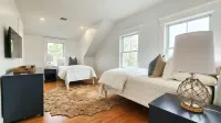 Great Katama Home with Pool -- Sept./OCT. Weeks Available! No Fee for Pool Heat!