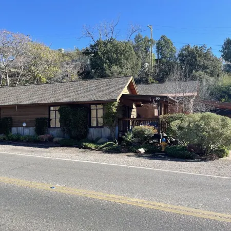 This house is within walking distance to downtown Sedona.