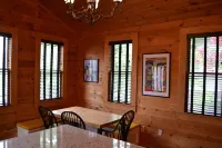 The Cabin on Main. Fully furnished home on Main St in downtown Jasper. Hotels in Jasper