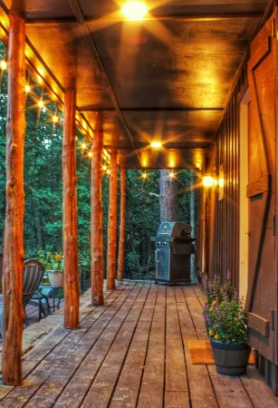 Bison Ridge Resort 3Br Cabin, Mountain View, Firepit, Playset, Pets OK, Sleeps 8