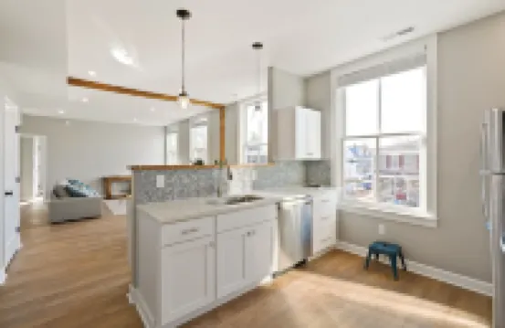 Newly restored apartment in the heart of Chestertown 切斯特敦酒店