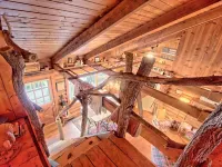 Mountaintop log cabin w/ wood stove hot tub and grill near Lake Chatuge Hotels in Towns County