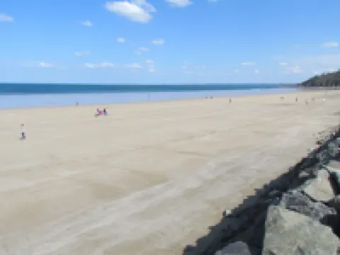 Dans Manoir Marteroy, Appartement 80m² 2 Chambres vue Mer, Plage des Rosaires Hotels in Plérin