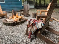 Cozy Blue Cabin at Higgins Lake Hotels in Markey Township