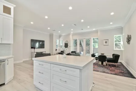 The Ayla Plan: 4BR, 3.5BA, 2600 Sq Ft, Near Campus