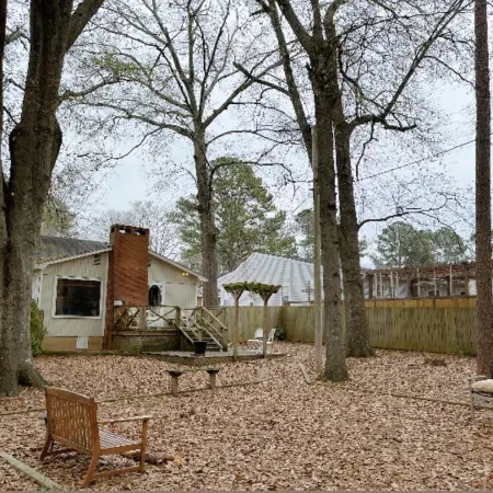 The Callaway Cottage- HOME AWAY FROM HOME!