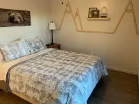 Welcome to Mt. Chillmore.  Walking Distance to the Ski Resort!