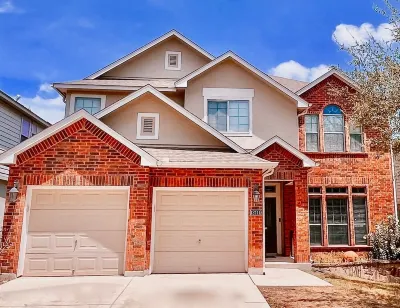 Entire house! Family Friendly/minutes to Sea World/Lackland AFB/SA Attractions Hotels near St Rose of Lima Catholic Church