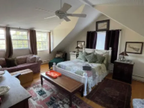 Slopes 5 Mins Away! Conditions Are Still Great! Come Enjoy! Hot Tub and More! 亨特酒店