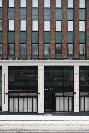 Vogue Hotel Montreal Downtown, Curio Collection by Hilton