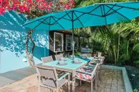 4/4 Home w/ Pool & Hot Tub – Steps from the Beach! - Swimmingpools