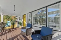 Cozy Decatur Home with Indoor Fireplace & Firepit - Wifi