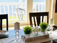 Perfect Lakefront Getaway for Relaxation and Fun Hotel a Nevada County