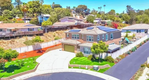 Luxury Private Oasis- 2 King Suites - Pool-Spa-Fire Pit-Sauna-Arcades-Playground