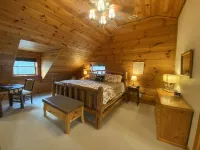 Log Cabin on Edge of National Park; Over the Top Amenities & Reviews فنادق في Cosby