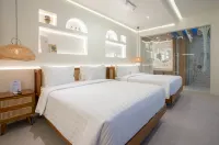 Ghavvilla Solo Hotels in Ngemplak