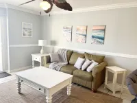 OCEAN VIEW~GREAT REVIEWS~Family friendly Gulf front with heated pool.