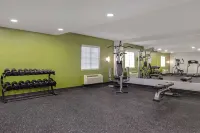 Spark by Hilton Rock Springs - Gym