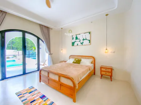 Casa Del Sol by Nginapsini Отели рядом с достопримечательностью «Kampung Rimba Camp»