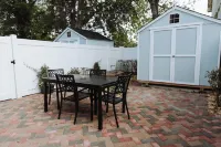 Family Fun-Next to Central Park-2 Blocks to Beach-Walk to Dining & Entertainment