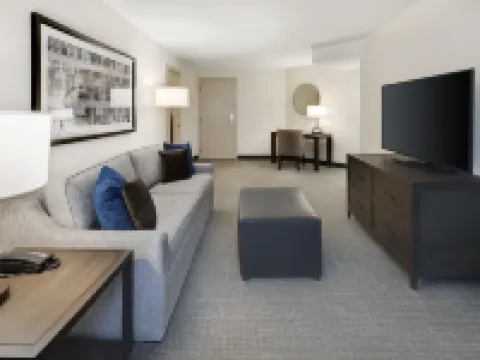 Embassy Suites by Hilton Detroit Troy Auburn Hills Hotel di Troy